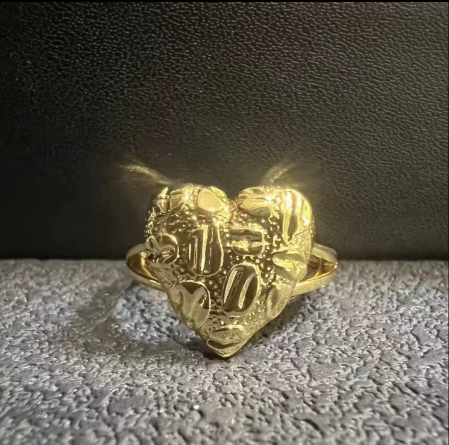 Golden nugget ring