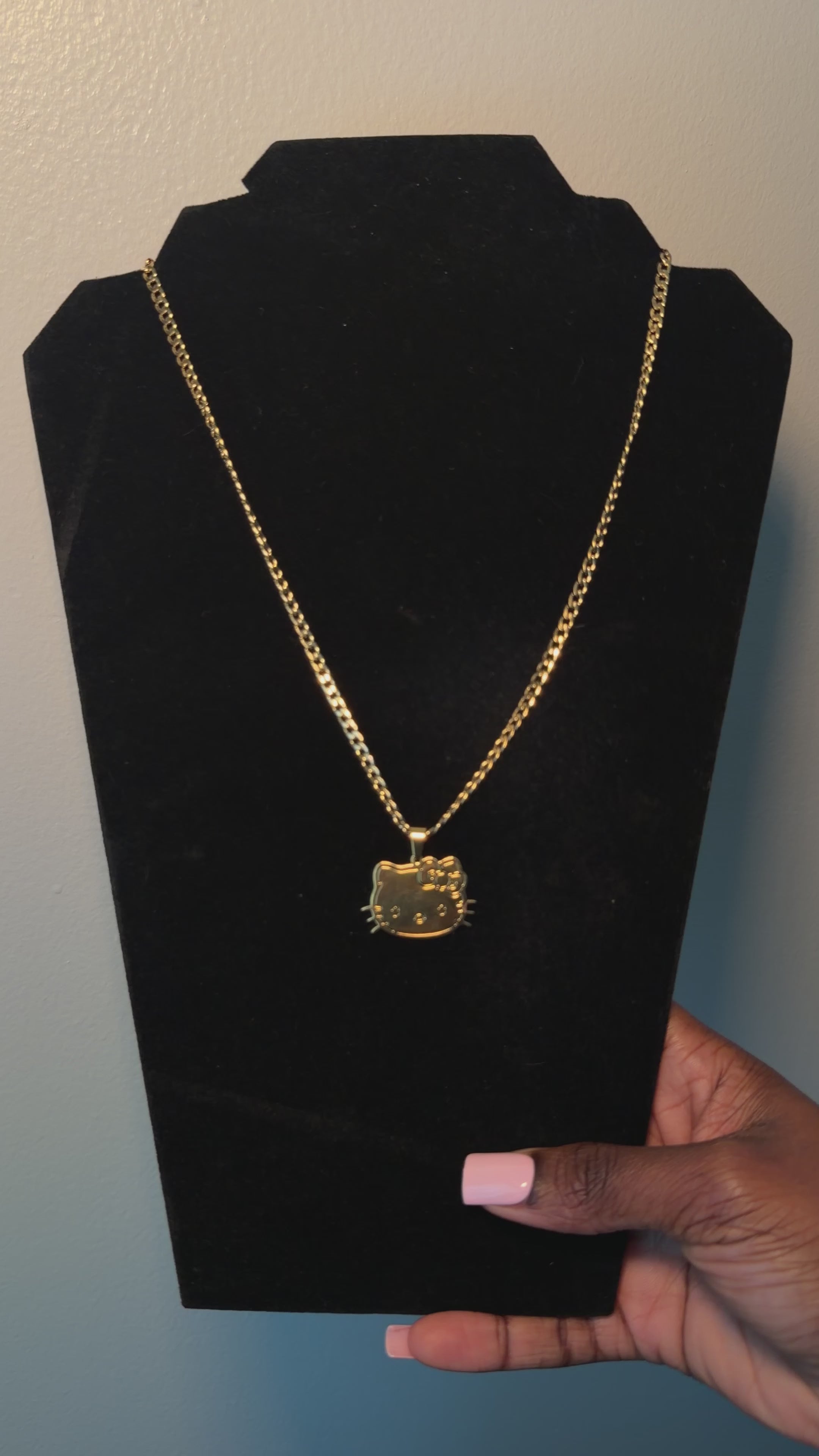 Hk face chain